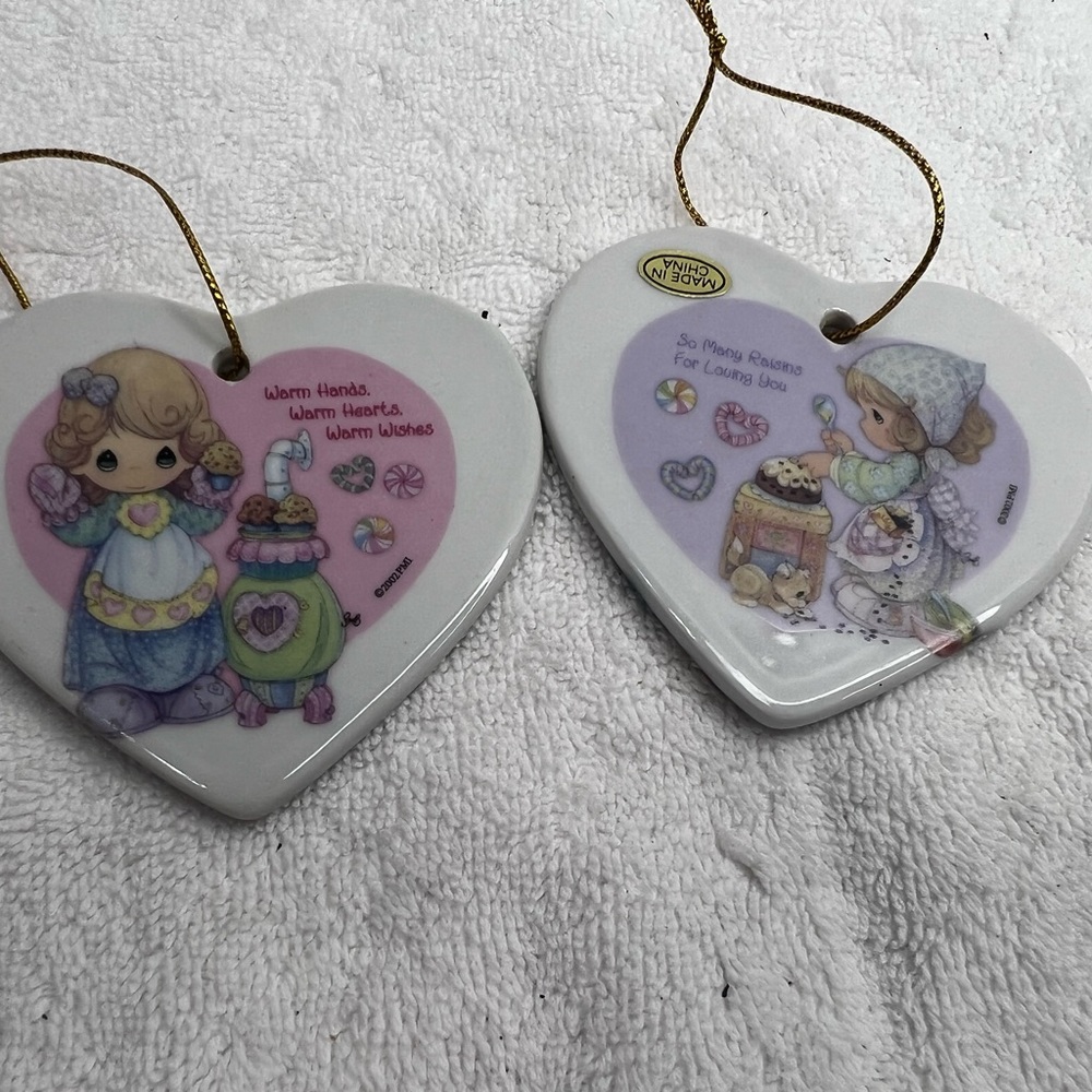 Set if 2 Precious Moments Christmas Ornaments heart